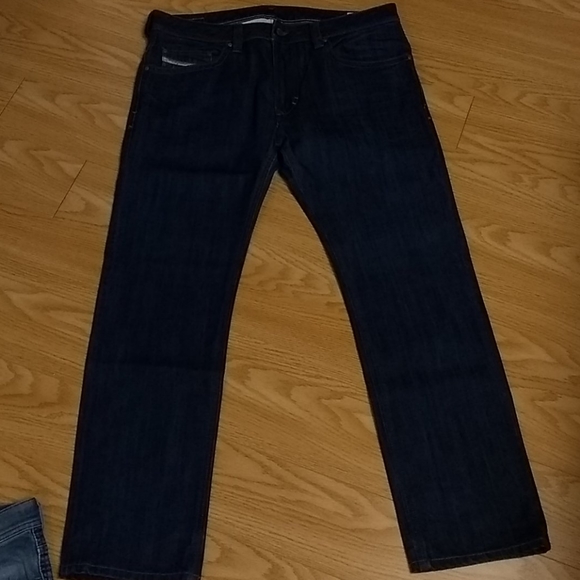 Diesel Jeans - Picture 2 of 5